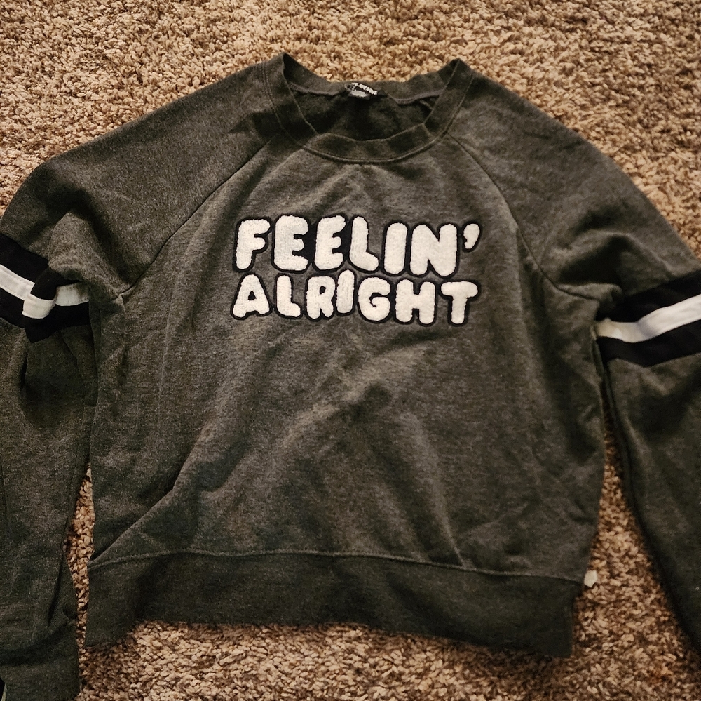 Gray Crewneck Sweater with White Graphic and Striped Sleeves